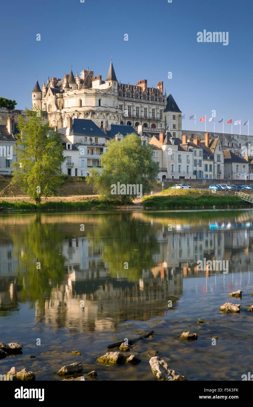 Am frühen Morgen unter Chateau d ' Amboise, Amboise, Indre-et-Loire, Centre, Frankreich Stockfoto