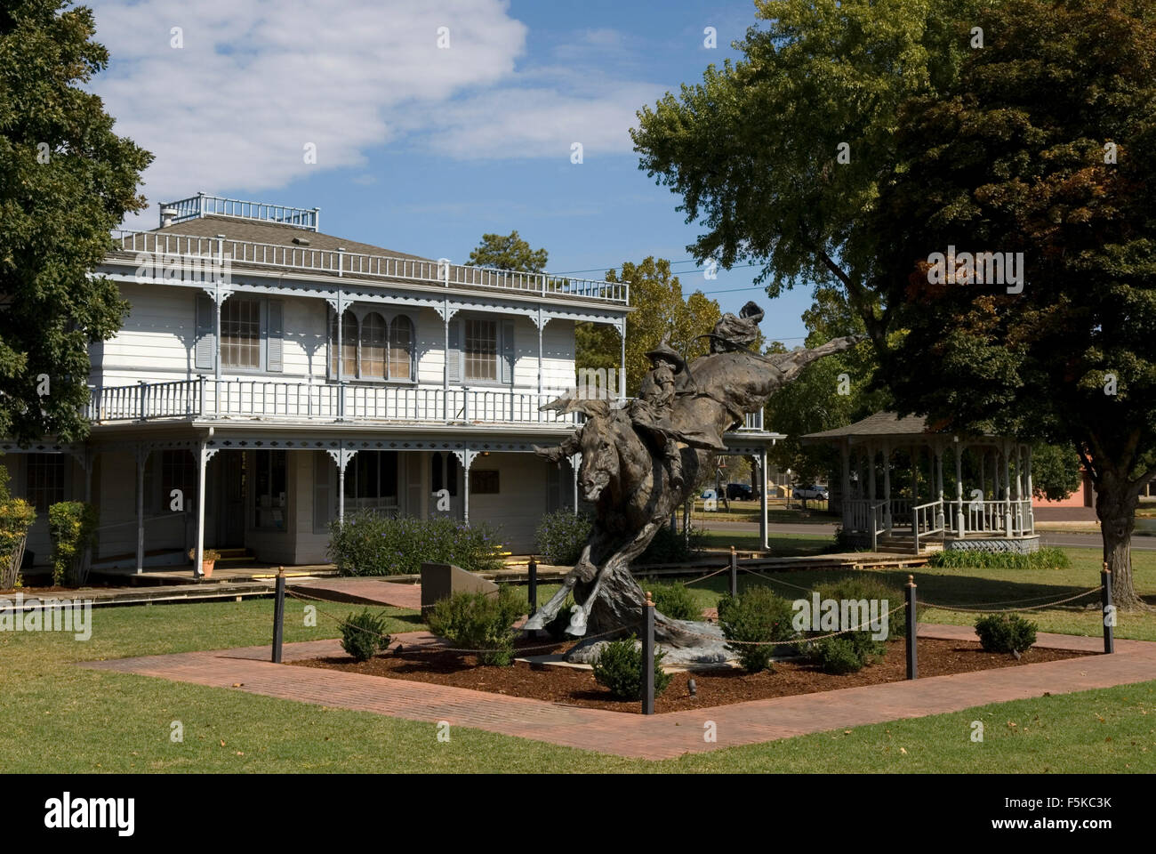 Commotion Statue Old Town Museum Elk City Oklahoma USA Stockfoto