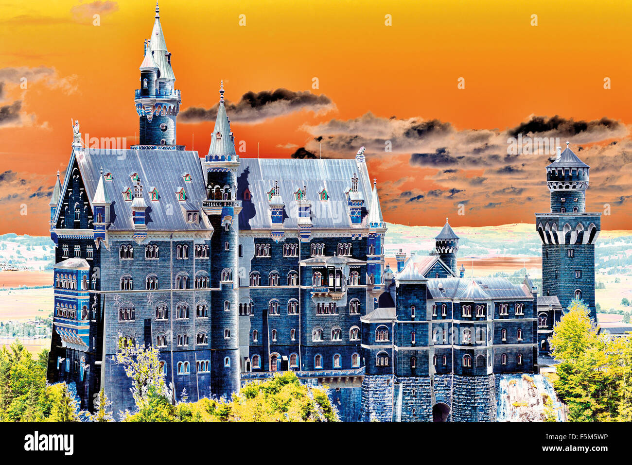 Deutschland: Kreative Version des legendären Schloss Neuschwanstein in Bayern Stockfoto