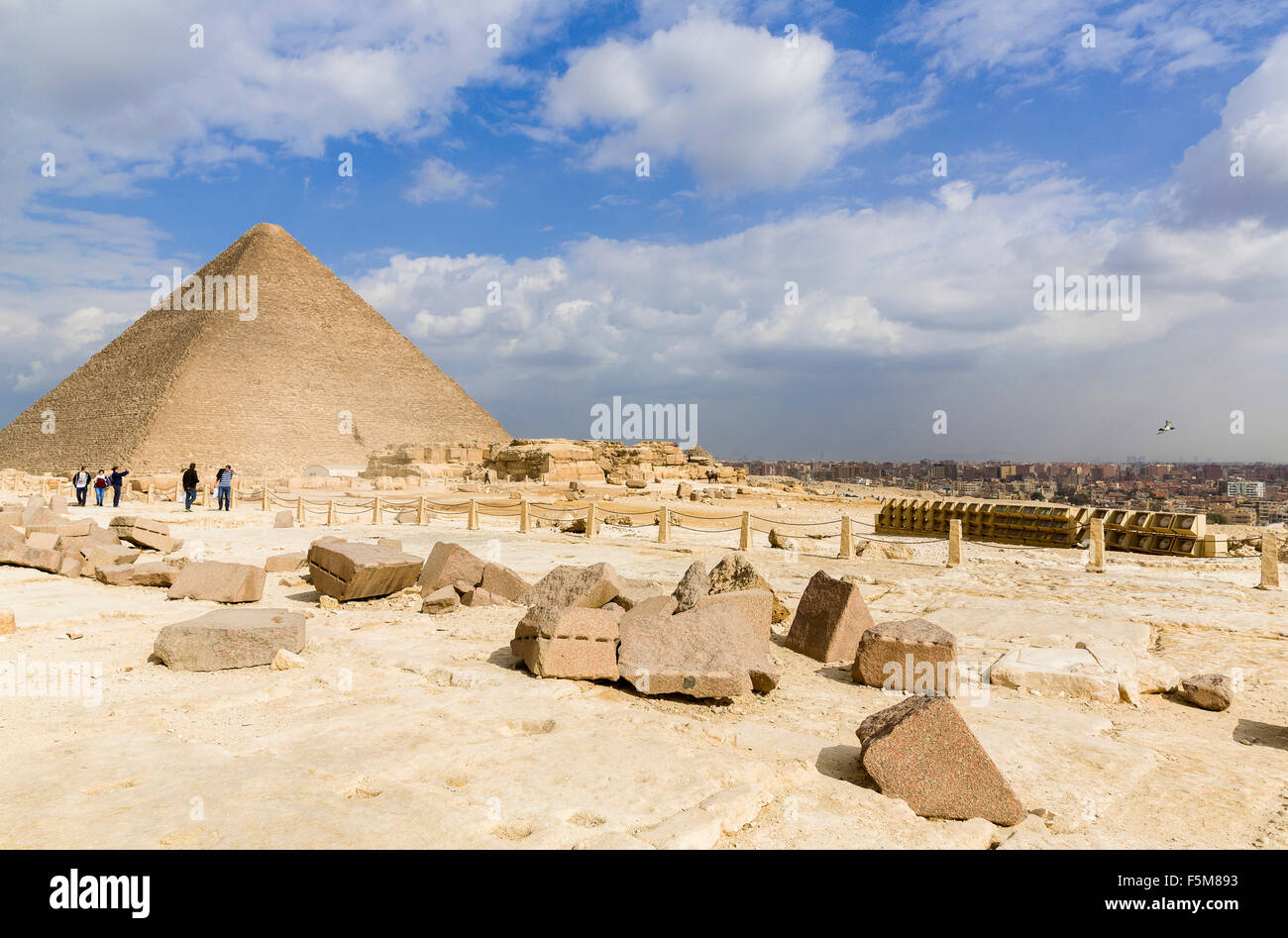 Ägypten, Kairo: Pyramiden von Gizeh (auch bekannt als die Pyramide von Khufu oder der Pyramide des Cheops) Stockfoto