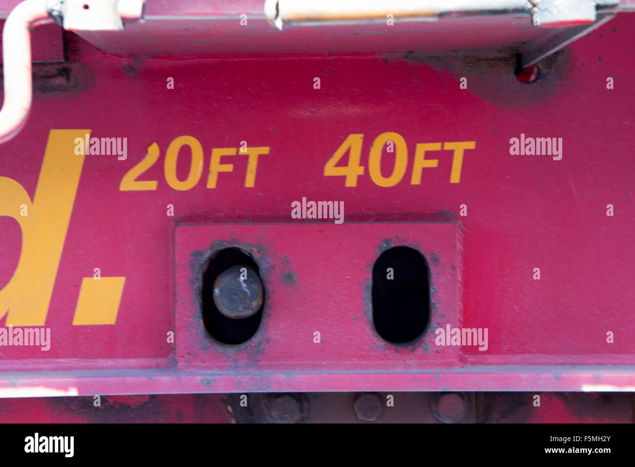 Versand Schiebe Containertrailer Ortung Pin für 20 Fuß oder 40 Fuß-container Stockfoto