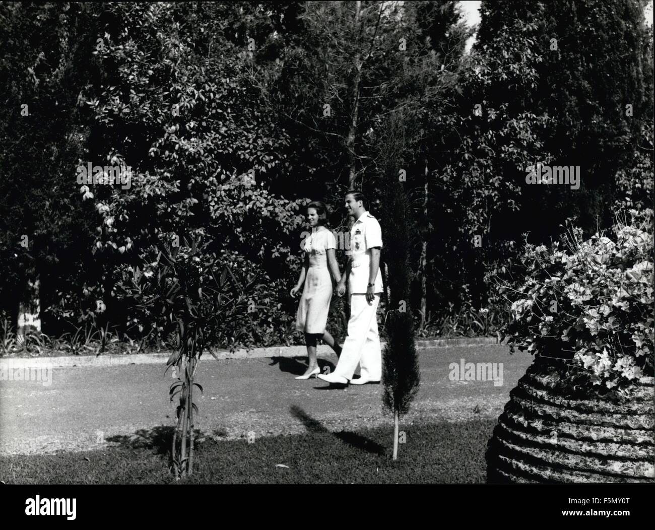 1977 - Constantine und Anne Marie, Monarchie 1977 wiederbelebt werden. © Keystone Bilder USA/ZUMAPRESS.com/Alamy Live-Nachrichten Stockfoto