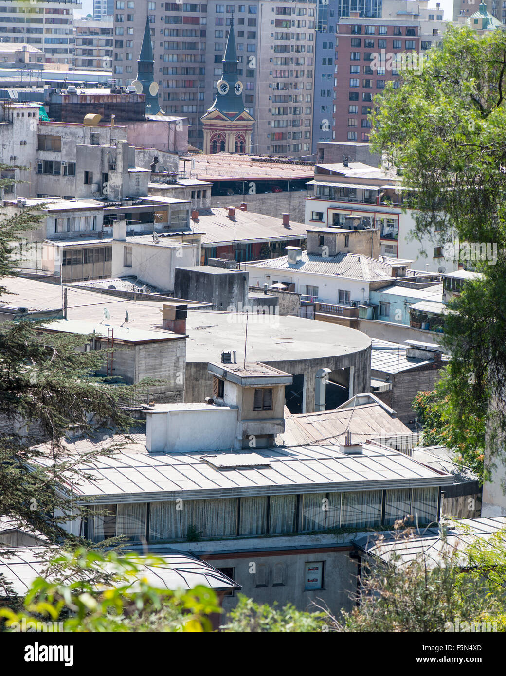 Blick von der Dachterrasse von Santiago de Chile Stockfoto