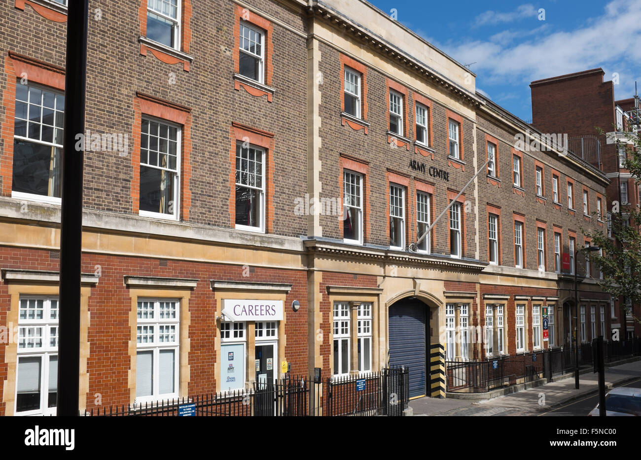 Yeomanry Haus Army Reserve Centre Universität London Offiziere Training Corp Händel Street London Stockfoto