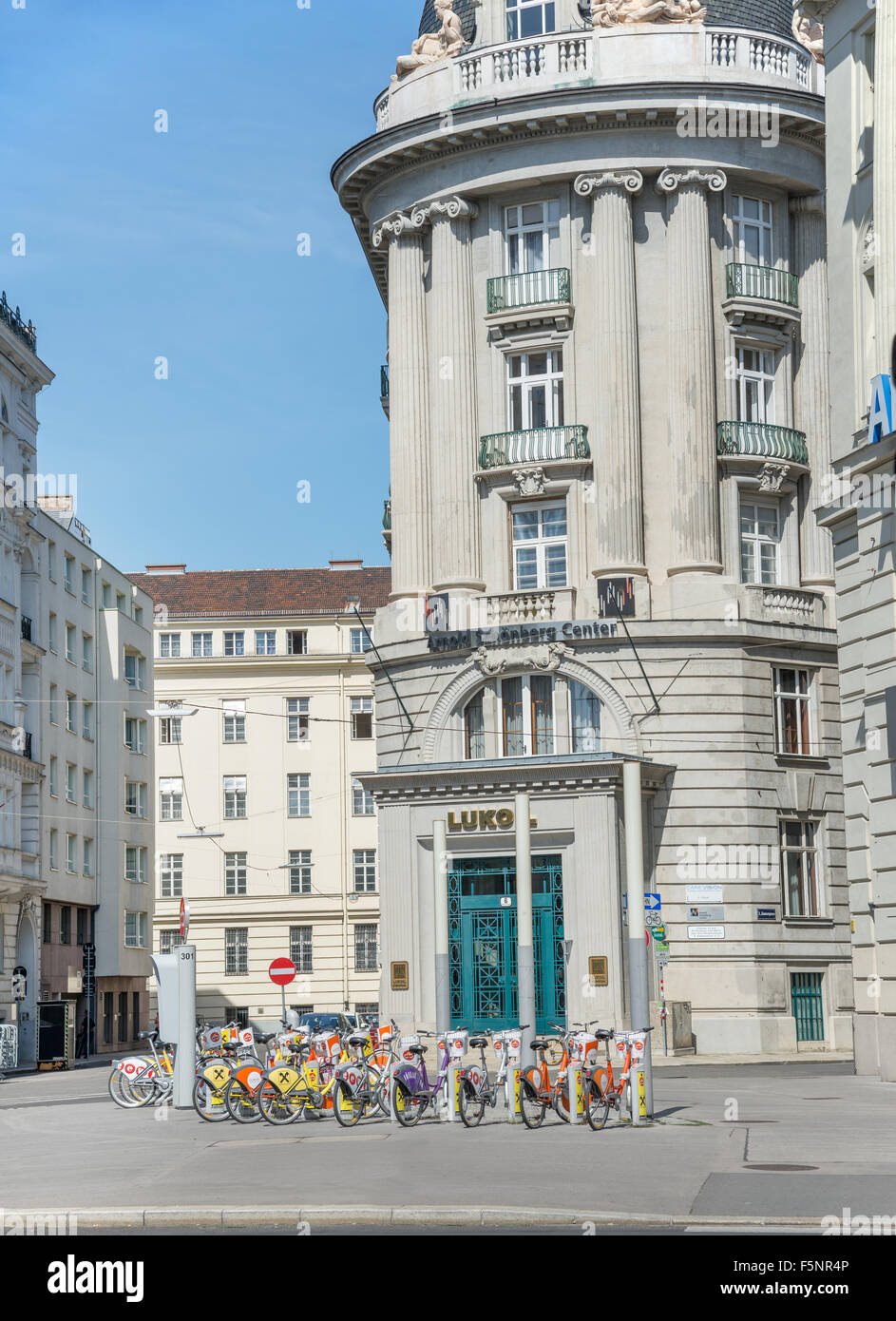 Wien - 1. AUGUST: Arnold Schönberg Center ist Museum widmet der berühmten österreichischen Komponisten und Musiker am august 1, 201 Stockfoto