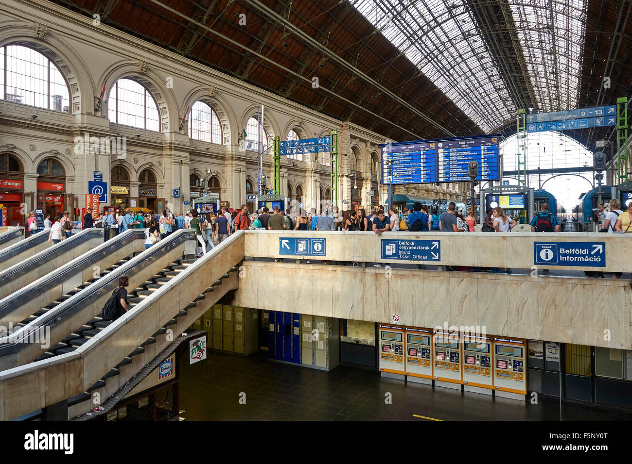 Budapest Keleti Bahnhof Ungarn Stockfotografie Alamy