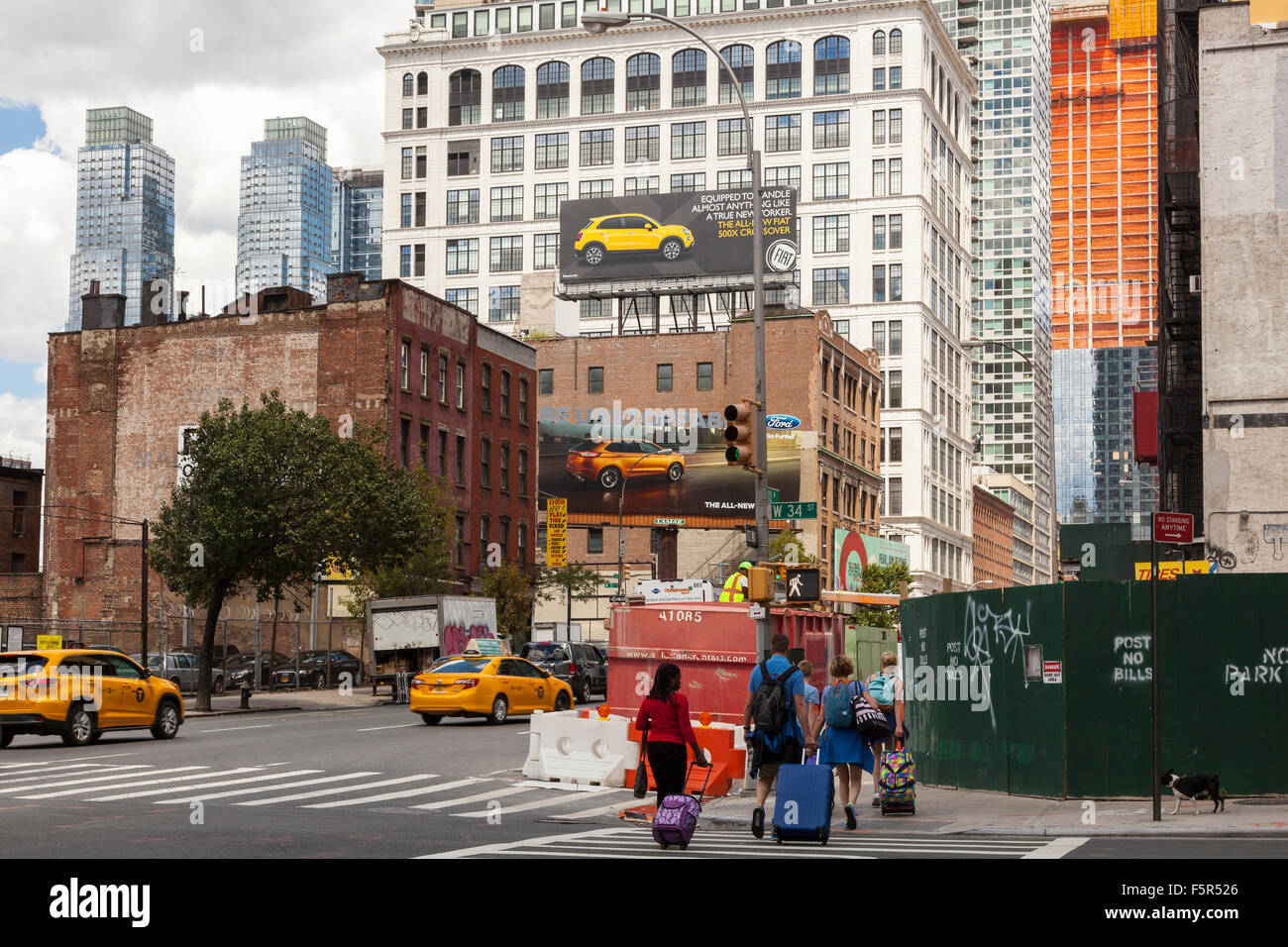 Schnittpunkt der 10th Avenue und West 34th Street, Manhattan, New York City, USA Stockfoto