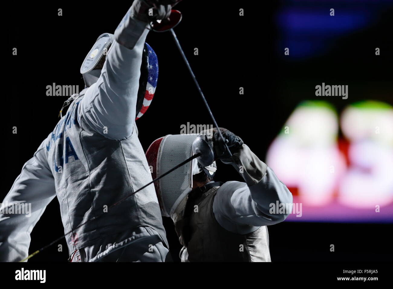 Komazawa Olympiapark Gymnasium, Tokio, Japan. 8. November 2015. Miles Chamley-Watson (USA), 8. November 2015 - Fechten: Prinz Takamado Trophy Fechten Weltcup Herren Folie Team Wettbewerb Finale am Komazawa Olympic Park Gymnasium, Tokio, Japan. Bildnachweis: AFLO SPORT/Alamy Live-Nachrichten Stockfoto