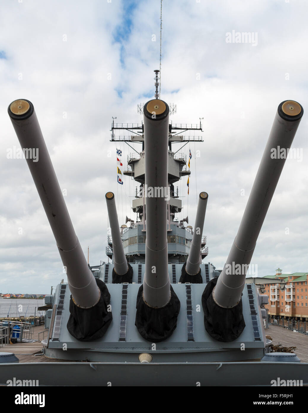 Schlachtschiff Wisconsin (BB-64) im Hafen von Norfolk, Virginia Stockfoto