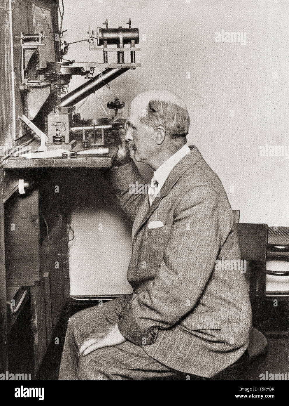 Sir William Henry Bragg, 1862 – 1942.  Britischer Physiker, Chemiker, Mathematiker und Sportler. Gewinner des 1915 den Nobelpreis für Physik, zusammen mit seinem Sohn William Lawrence Bragg. Stockfoto