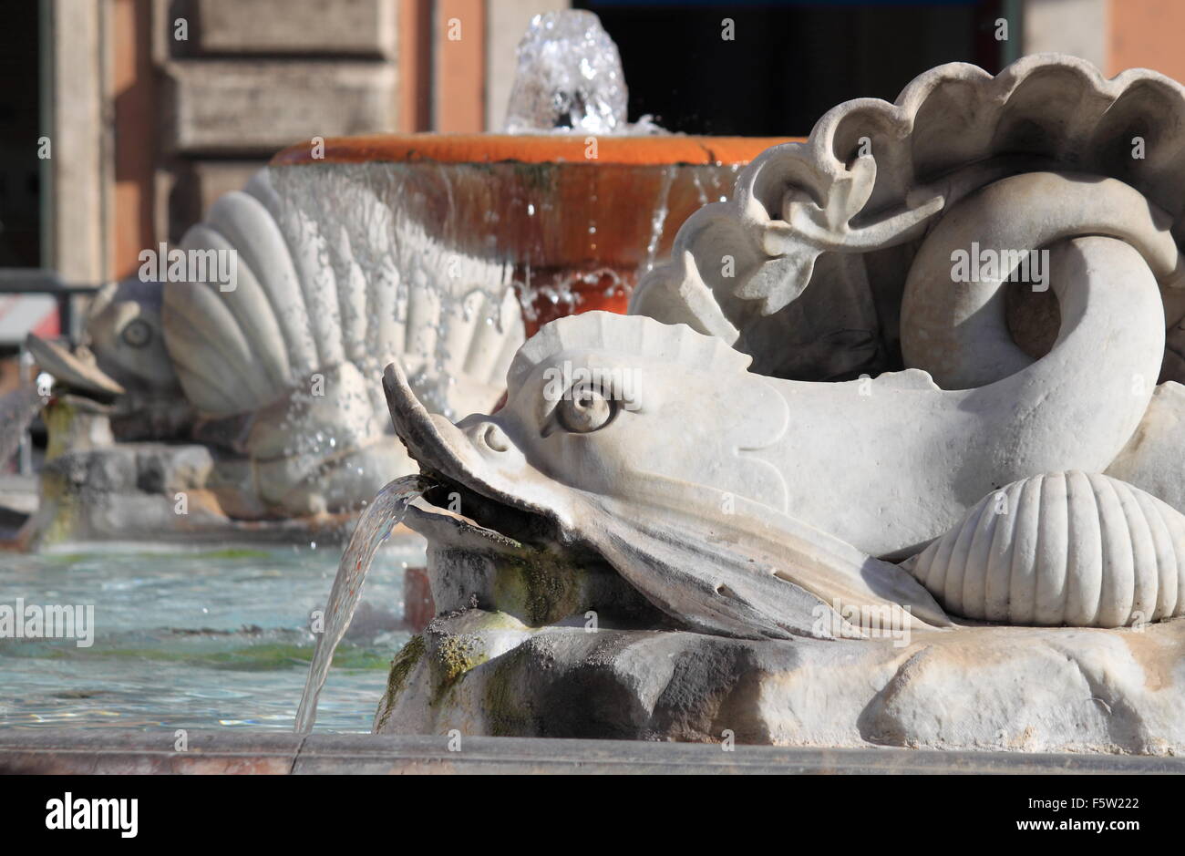 Brunnen des Platzes Colonna in Rom, Italien Stockfoto