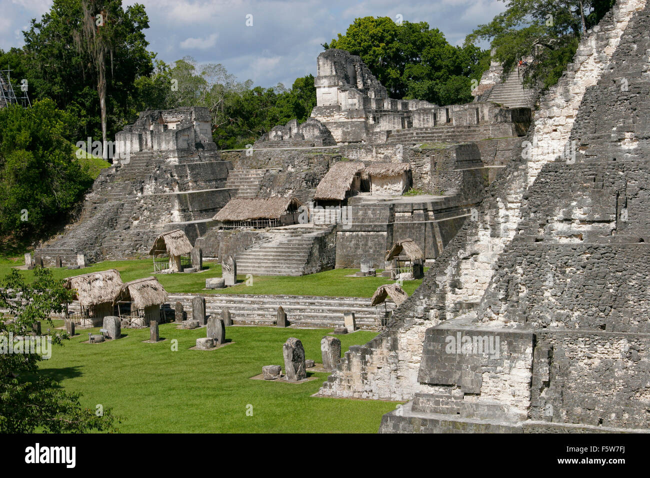 Maya-Pyramide in Tikal in Guatemala, Südamerika Stockfoto