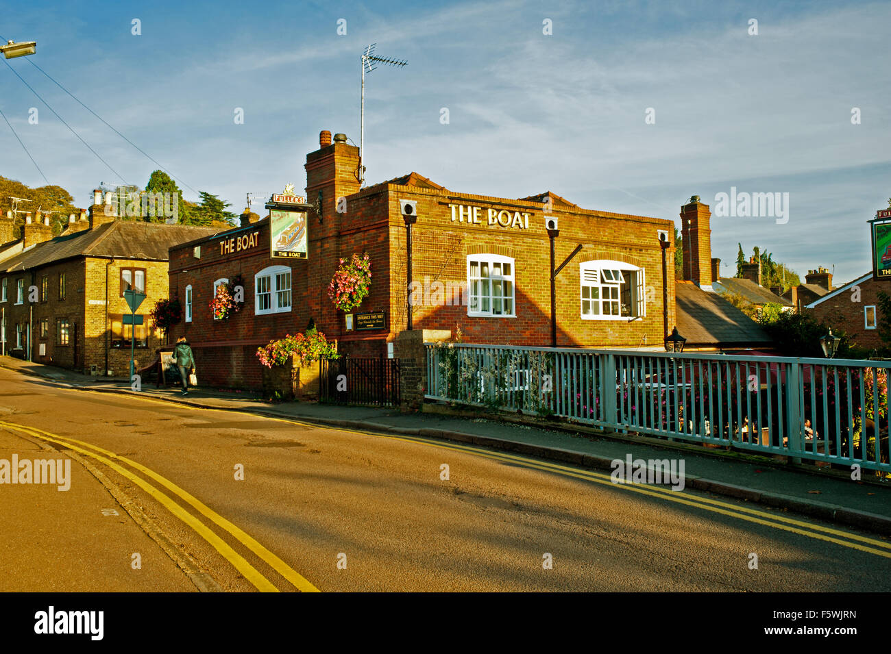 Die Boot-Pub neben dem Grand Union Canal, Berkhamsted Stockfoto