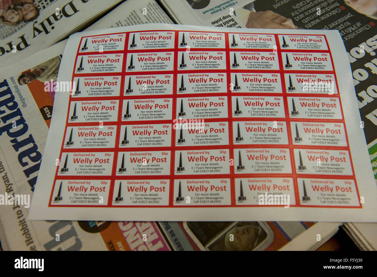 die Briefmarken zu handeln als ein weiteres Mittel, um den Dienst zu werben und das Wort zu verbreiten.   Die Gummistiefel Post, Wellington, Somerset. Lokale Stockfoto