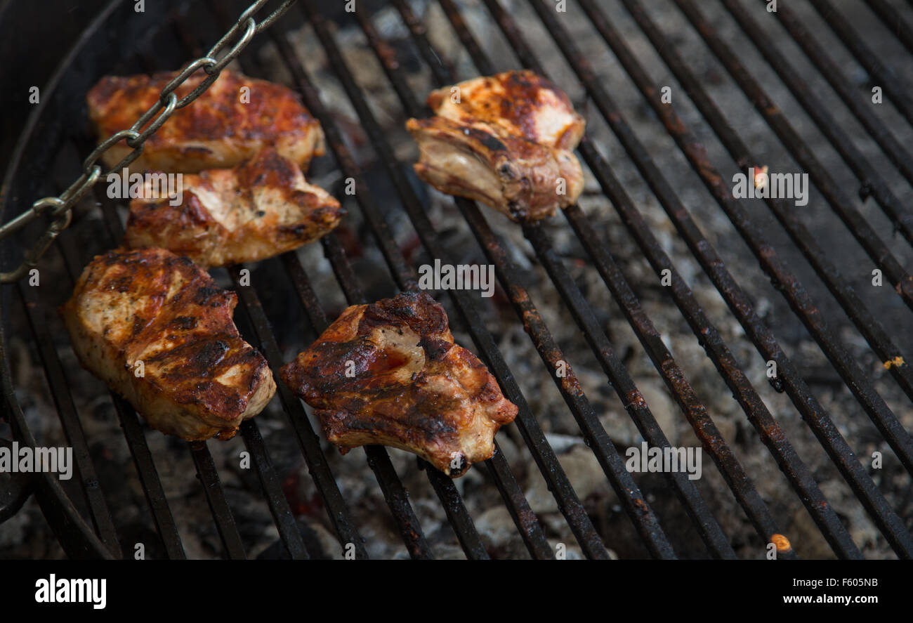 Rippen auf dem grill Stockfoto