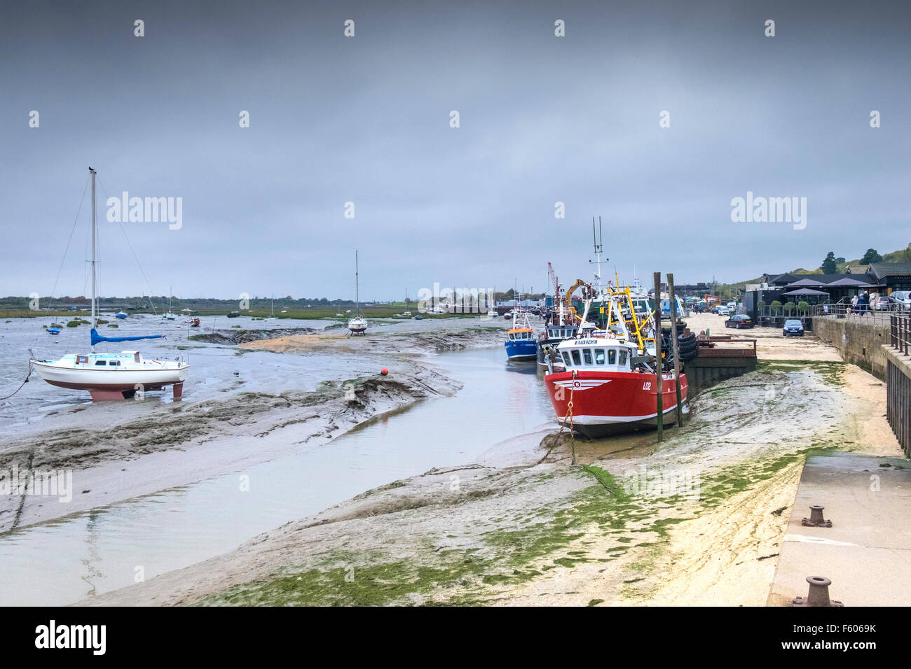 Herzmuschel Boote gefesselt im Leigh on Sea in Essex. Stockfoto