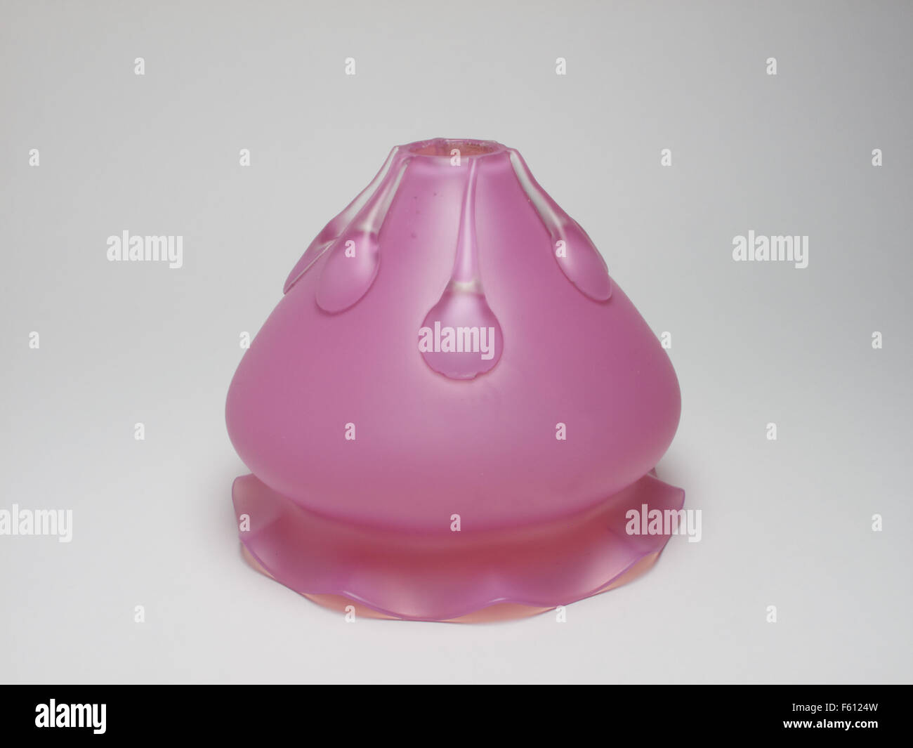 Antike Kunst und Kunsthandwerk rosa Glas-Licht-Schatten Stockfoto