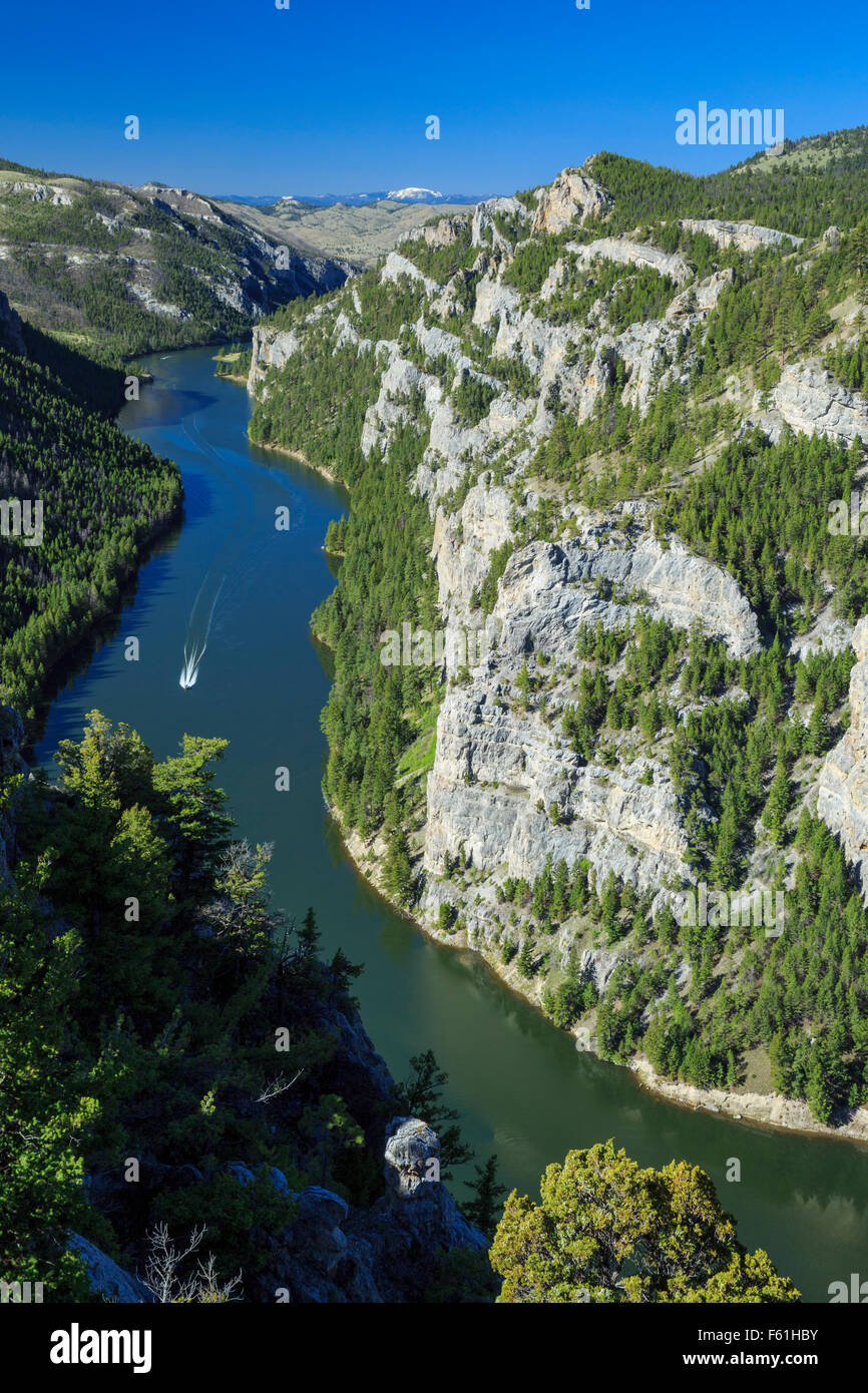 Boot am Holter See in Toren der Berge-Schlucht in der Nähe von Helena, montana Stockfoto