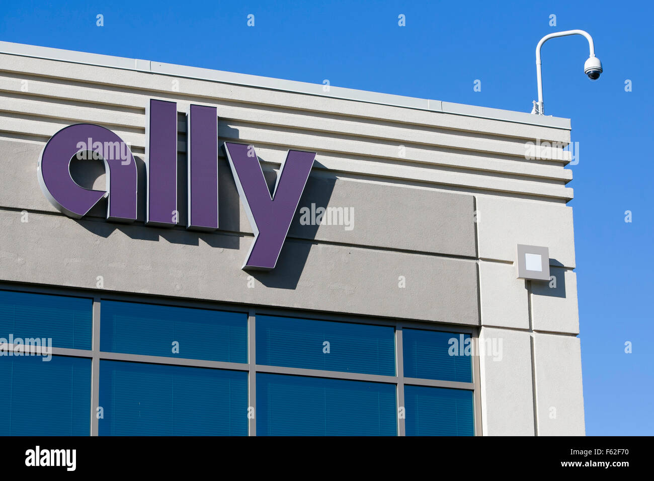 Ein Logo Zeichen außerhalb einer Einrichtung von Ally Financial Inc. in Fort Washington, Pennsylvania am 8. November 2015 besetzt. Stockfoto