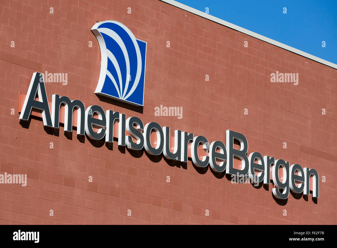 Ein Logo-Zeichen außerhalb einer Einrichtung belegt AmerisourceBergen Corporation in Conshohocken, Pennsylvania am 8 November 201 Stockfoto
