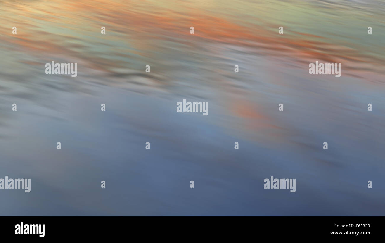 dramatischen Sonnenuntergang Wasser Reflexion Hintergrund Stockfoto