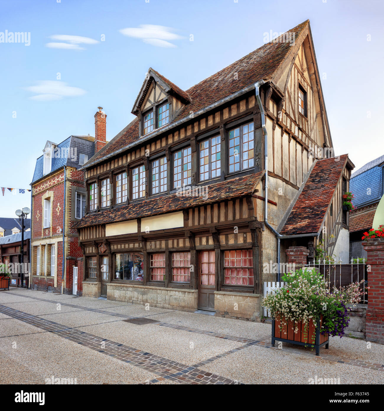 Etretat Gemeinde traditionelle Architektur, Frankreich Stockfoto