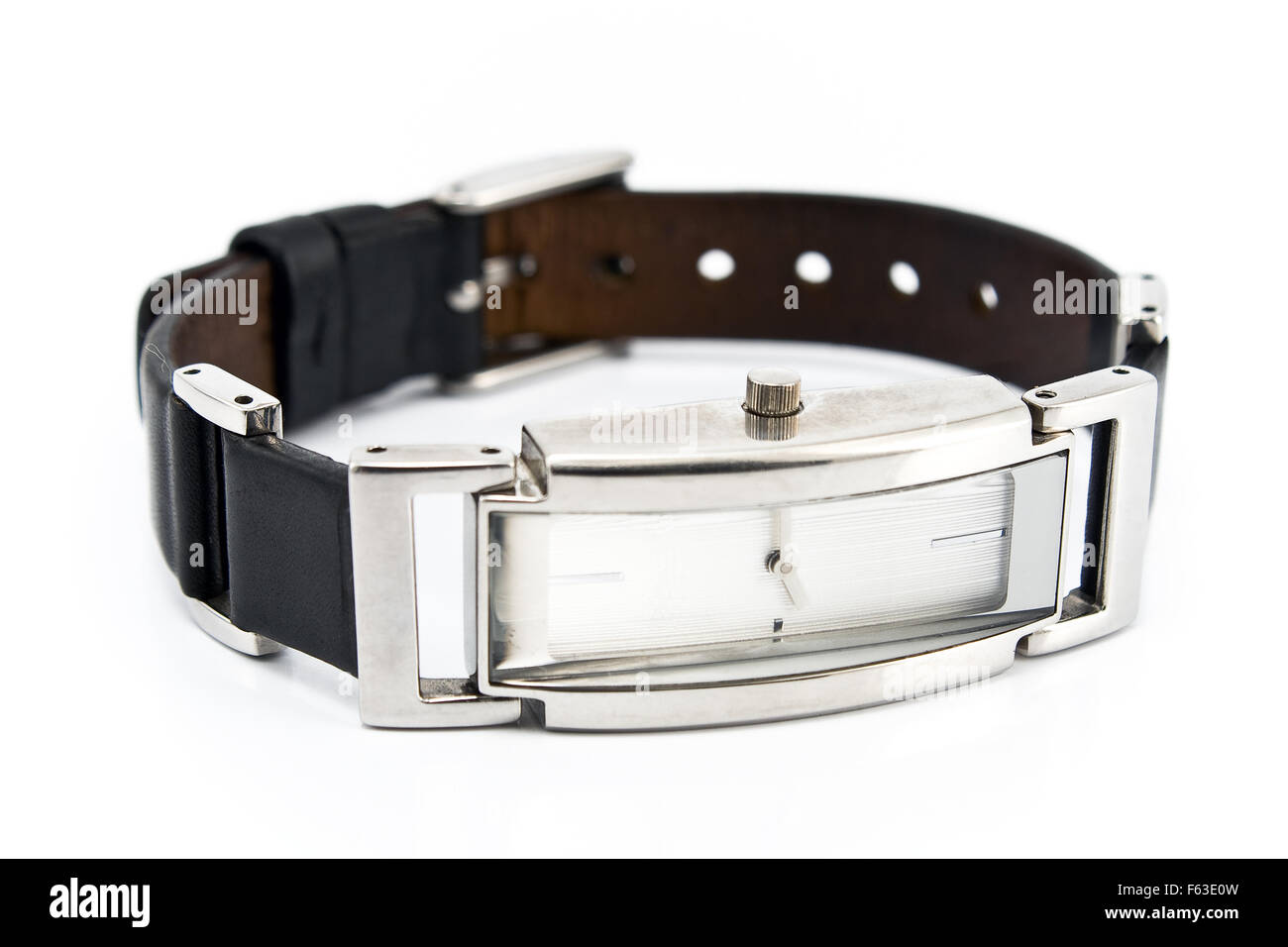 Damen Quadrat Armbanduhr isoliert auf weißem Stockfoto