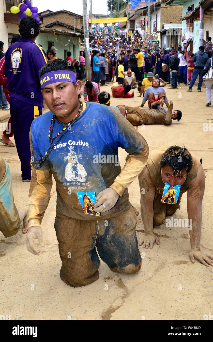 Pilger - Señor Cautivo de Ayabaca Wanderschaft in AYABACA. Abteilung von Piura. Peru Stockfoto