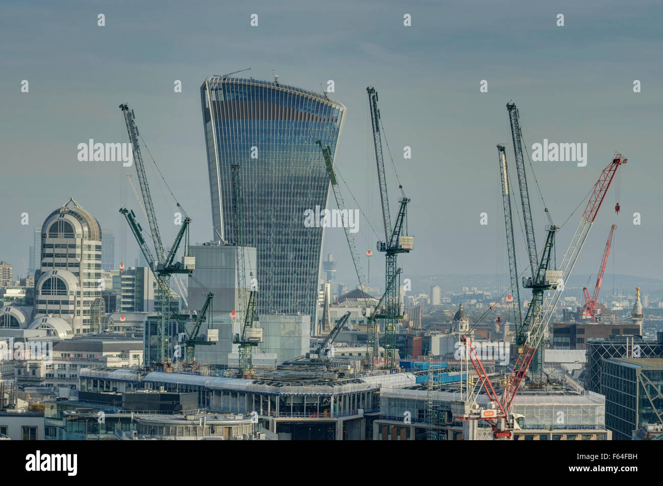 der Londoner Hochhäuser.  Wolkenkratzer in London Bau in London Stockfoto