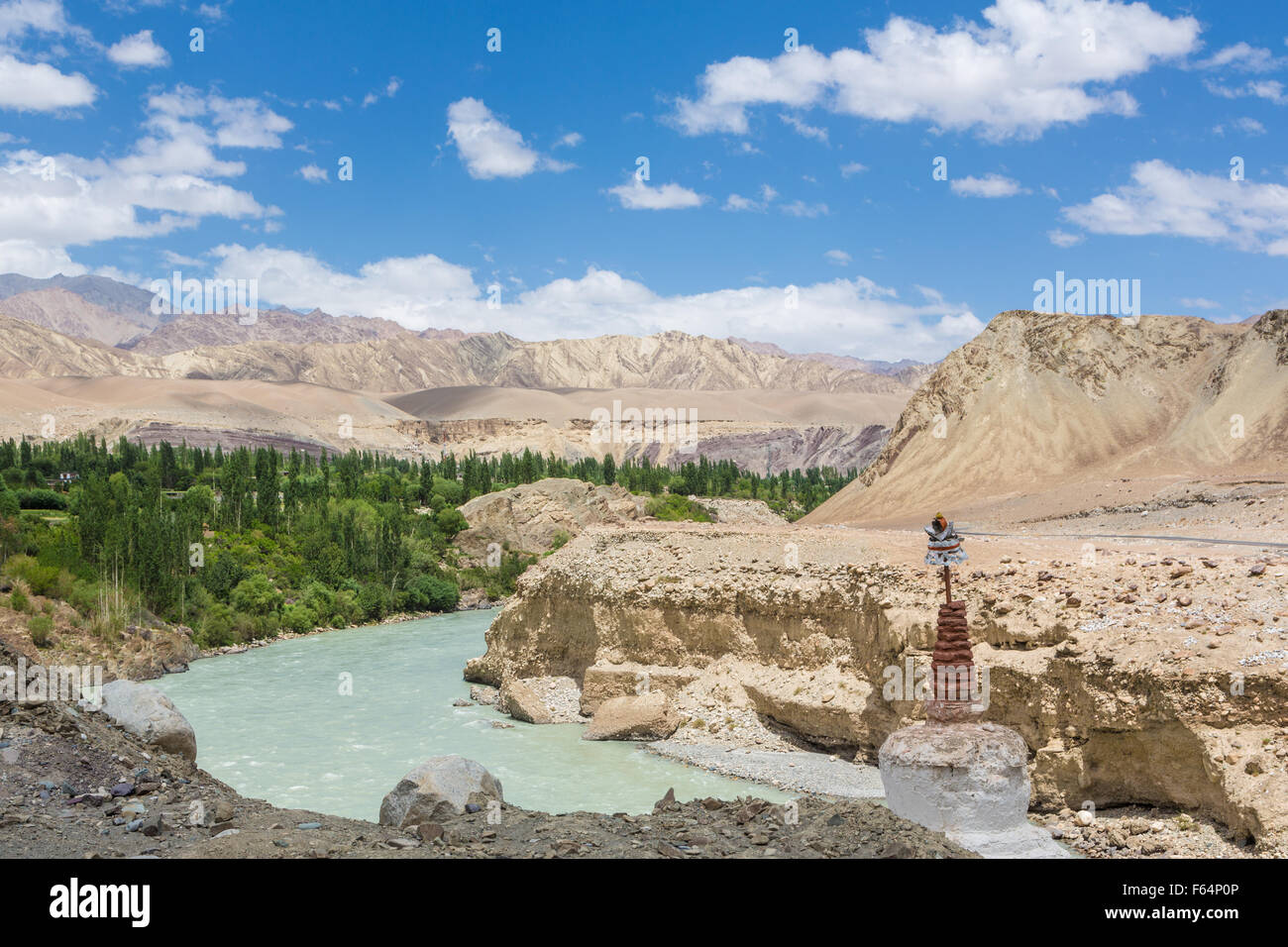 Der Indus Fluß in Ladakh in Indien & Bihar Zustand Stockfoto