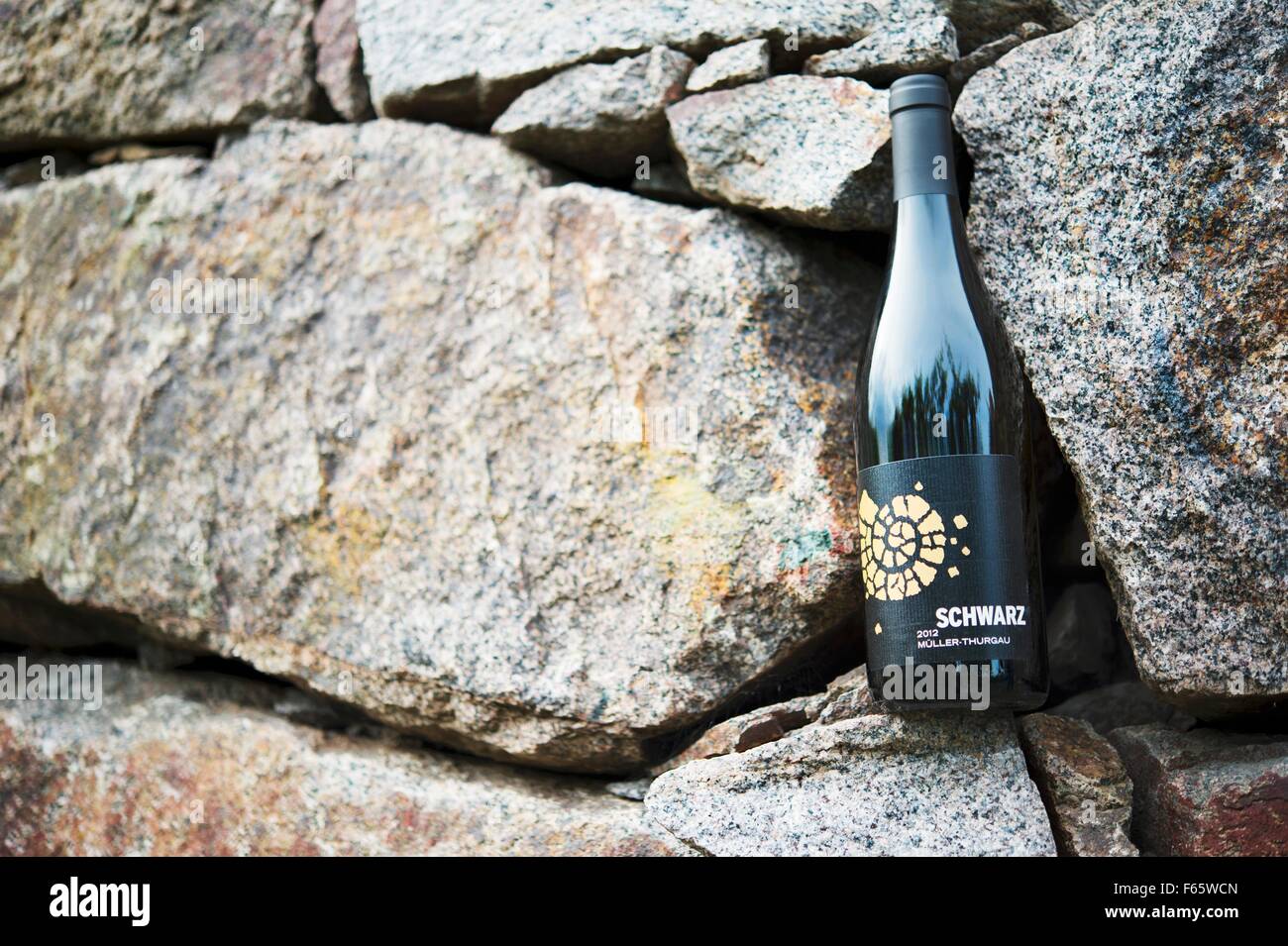 Müller-Thurgau Wein "Schwarz" von Martin Schwarz und Grit Geissler Stockfoto