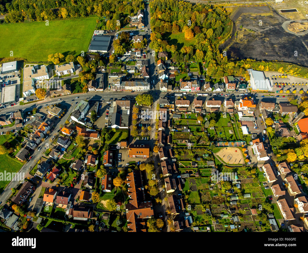 Bergbau-Siedlung, Markt Bergarbeitersiedlung Pelkum mit Pelkumer Hängebank Straße Herringen, Hamm, Ruhrgebiet Stockfoto