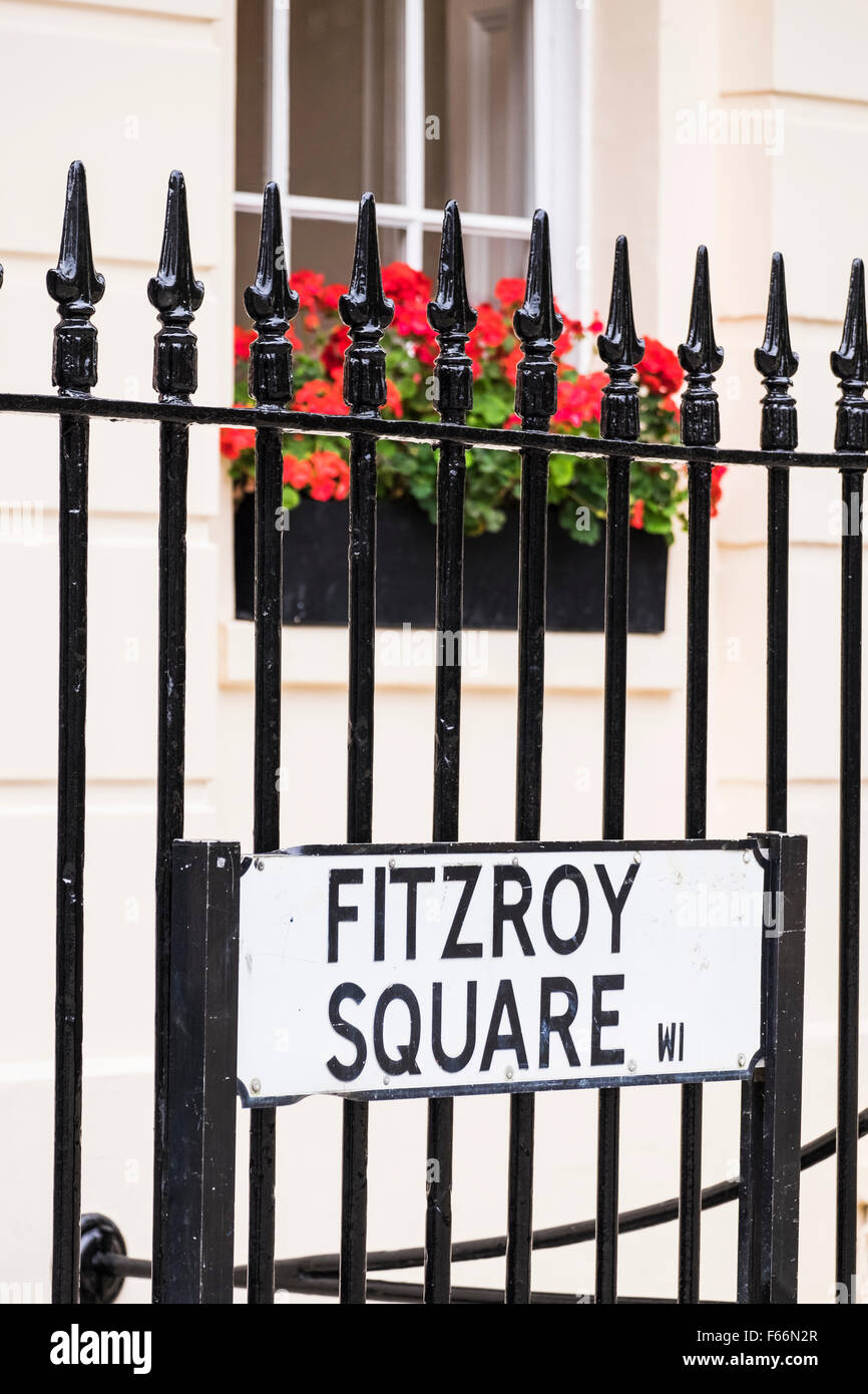 Fitzroy Square, London, England, Großbritannien Stockfoto