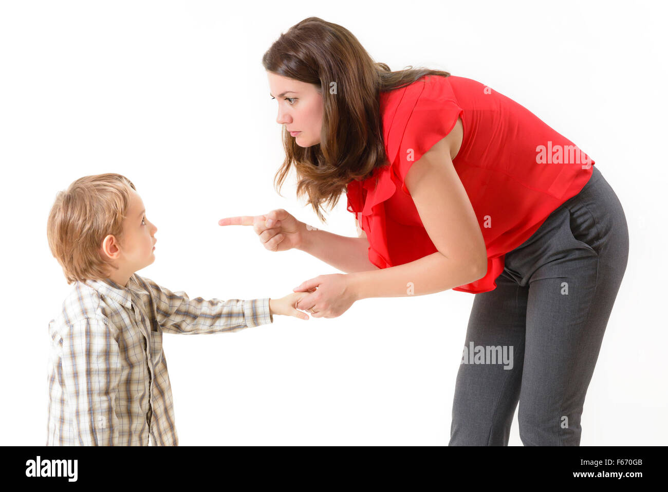 Mutter ihr Kind disziplinieren Stockfoto