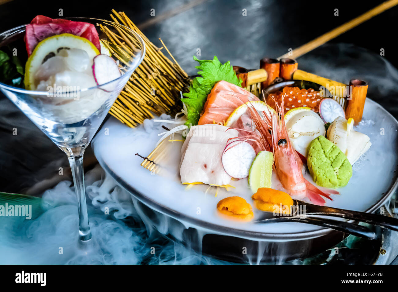 Sashimi Moriawase Chef Entscheidungen 3 Arten von sashimi Stockfoto