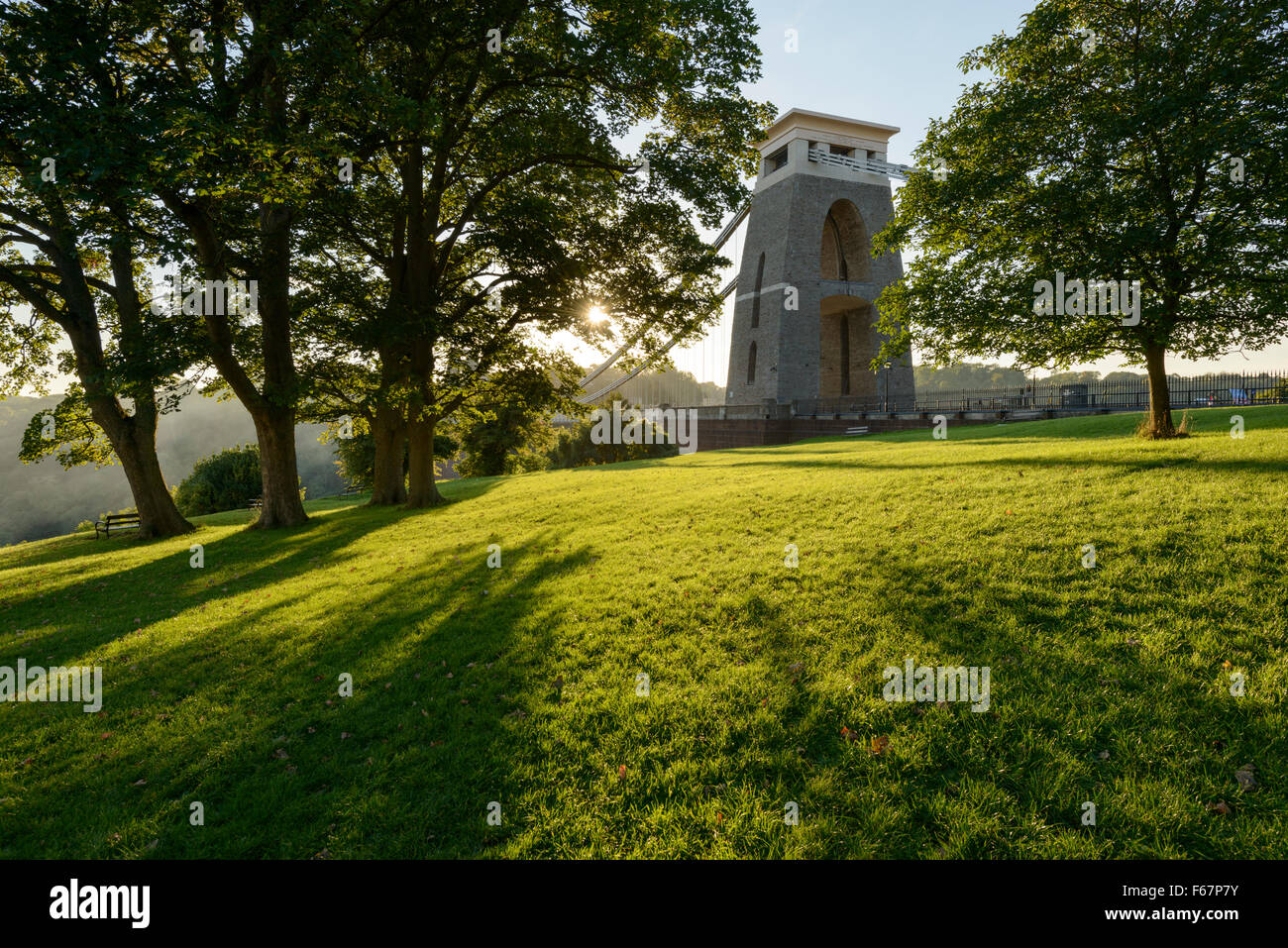 Clifton Suspension Bridge in Bristol an einem Sommernachmittag. Stockfoto