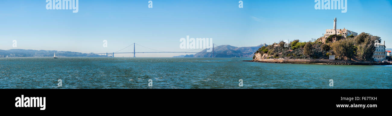 ALCATRAZ Insel, CA - 6. November 2015: Alcatraz Island ist bekannt für Staatsgefängnis Alcatraz und es ist jetzt eine touristische Ziel Stockfoto