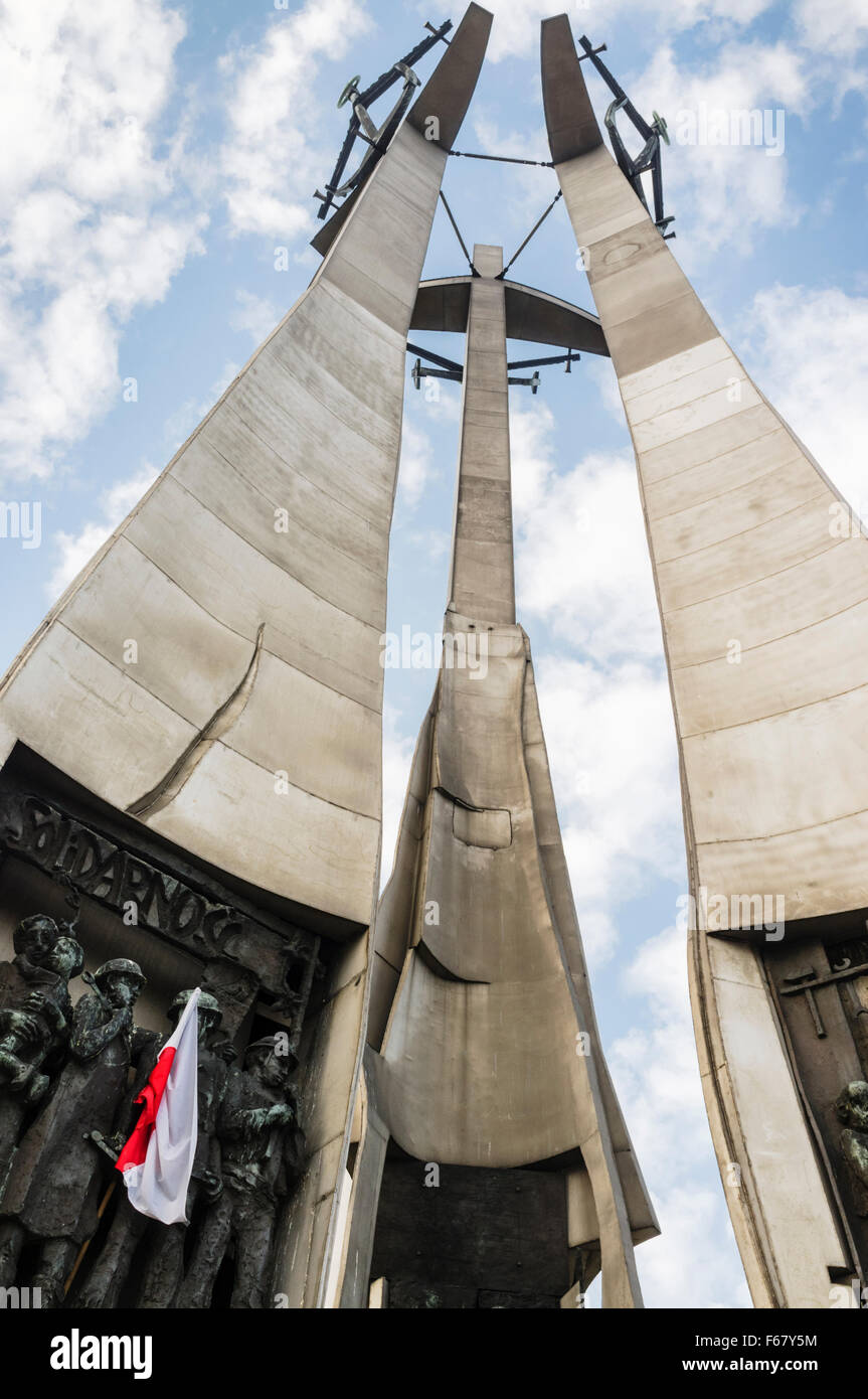 Denkmal für die gefallenen Werftarbeiter von 1970. Solidarität-Platz, Danzig, Polen Stockfoto