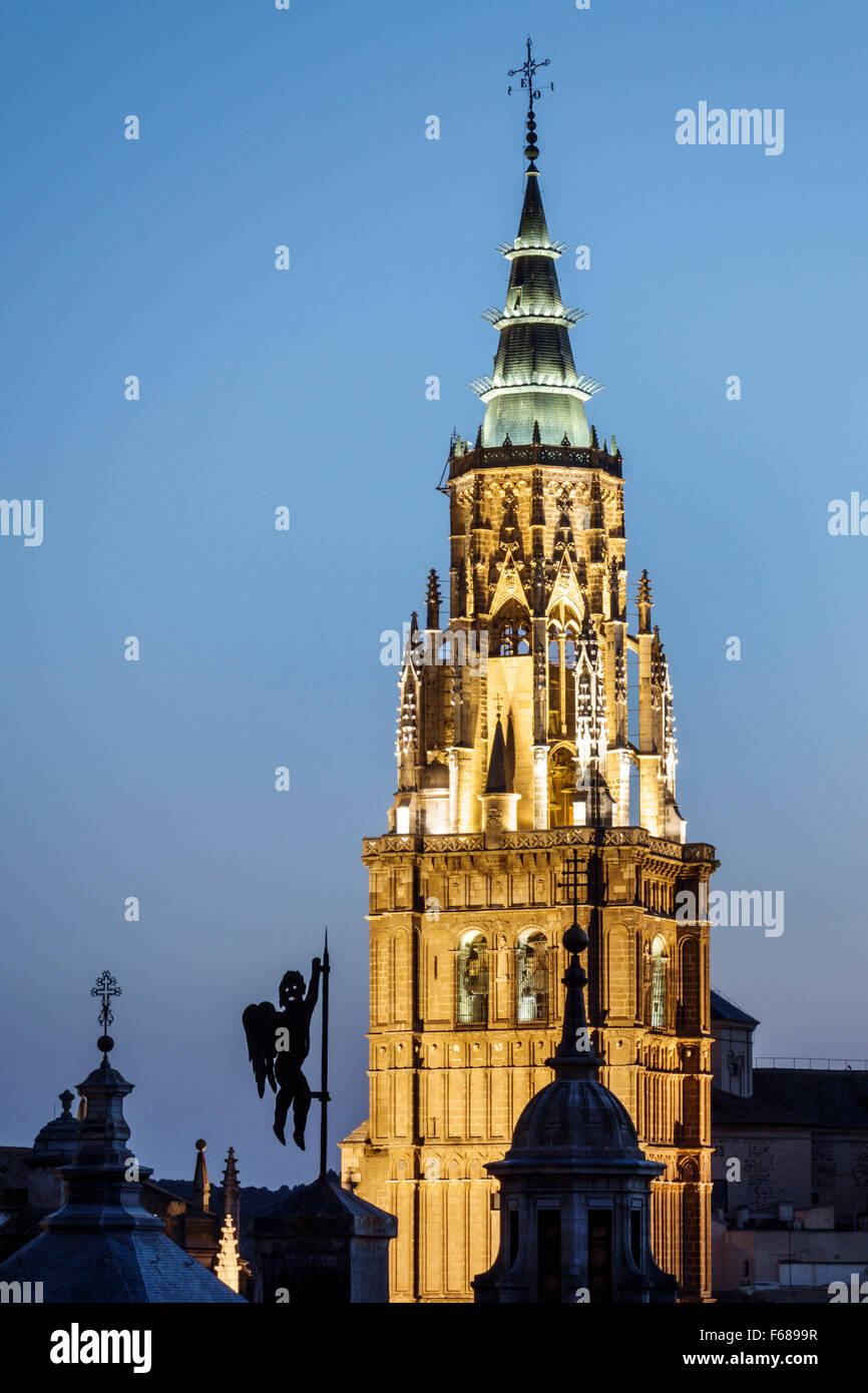 Toledo Spanien, Europa, Spanisch, Hispanic World Heritage Site, historische Stadt, Dächer, Glockenturm, Kirchturm, Primatenkathedrale der Heiligen Maria von Toledo, Kathedrale Stockfoto