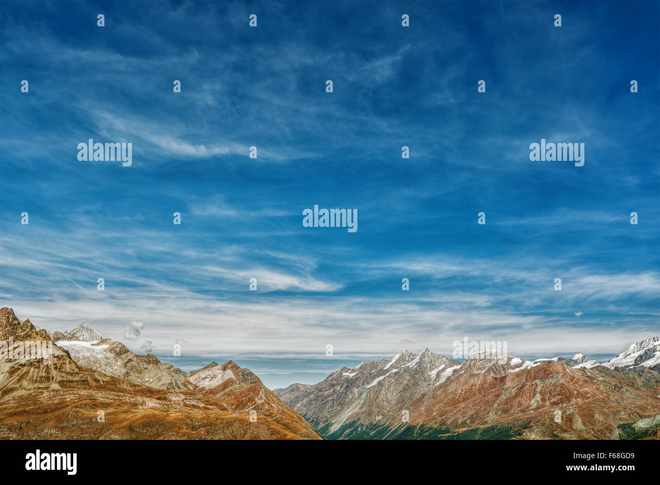 September 2015, Landschaft in den Schweizer Alpen (Wallis), HDR-Technik Stockfoto