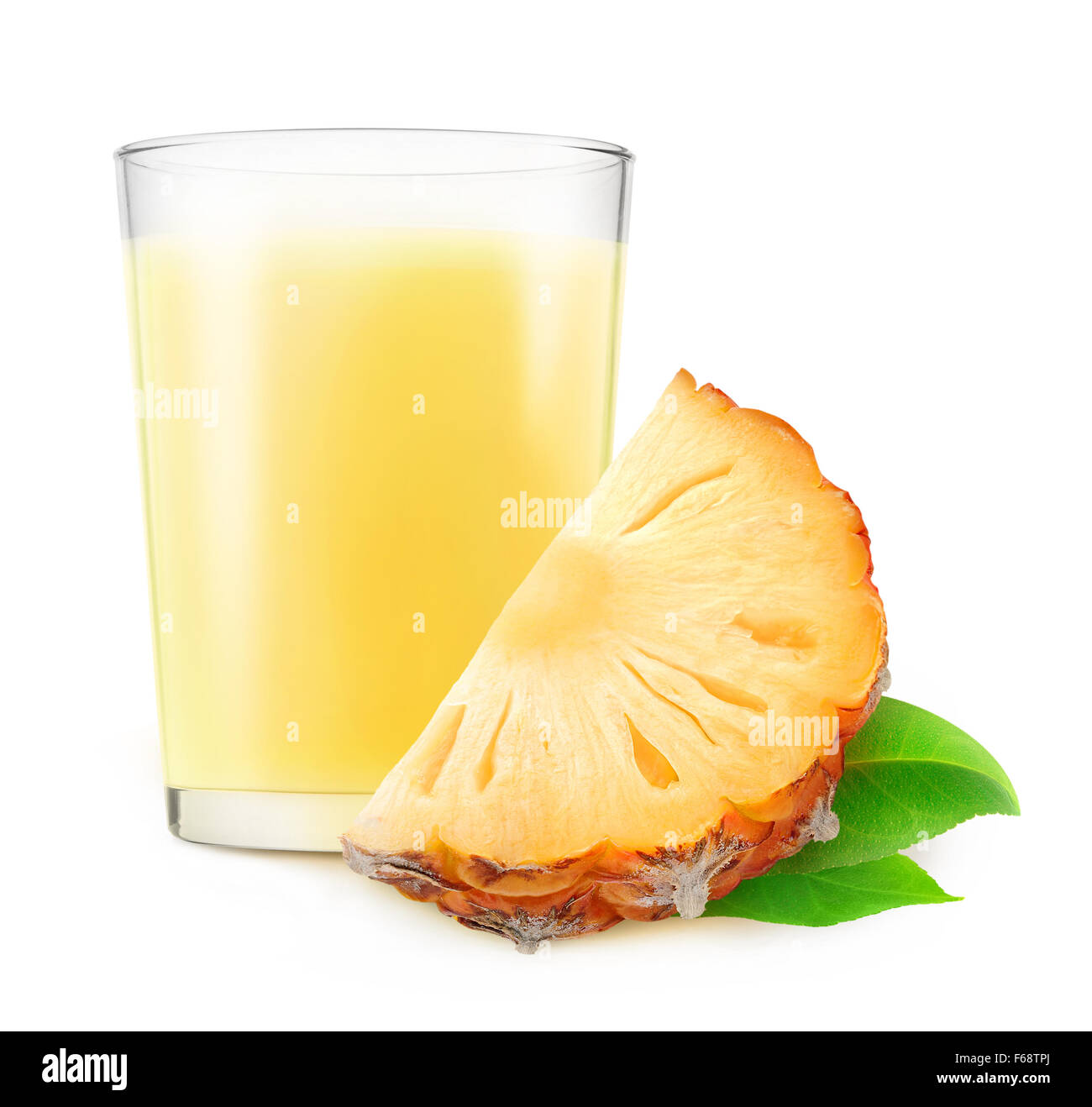 Glas Ananas Milchshake isoliert auf weißem Hintergrund mit Beschneidungspfad Stockfoto