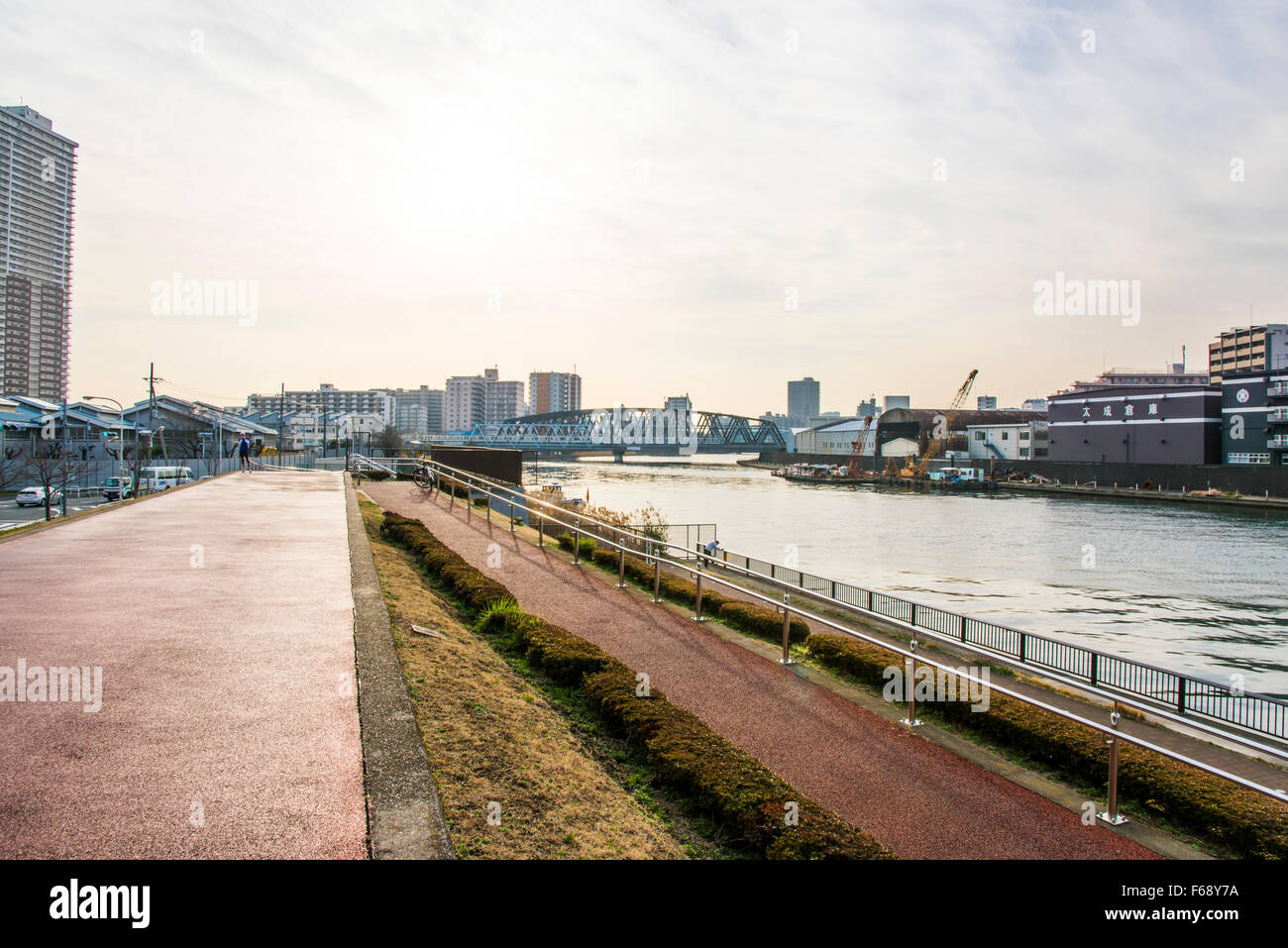Hibiya-Linie Sumida River Bridge, Sumida-Fluss, Tokyo, Japan Stockfoto