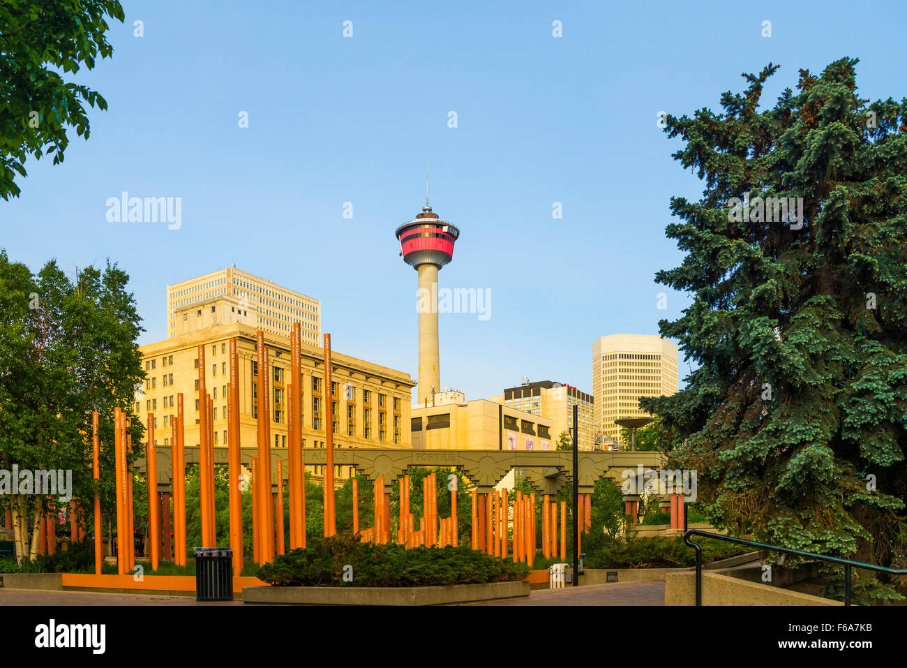 Der Calgary Tower, Calgary, Alberta, Kanada Stockfoto