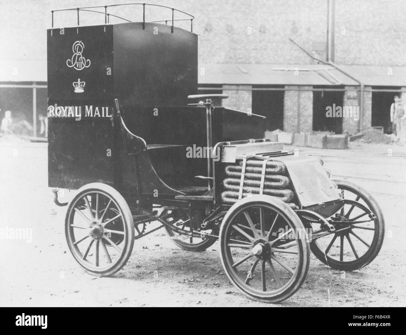 Dieses Porträt mit dem Titel „Ghulam Ali Khan 017“ zeigt den berühmten Musiker Ghulam Ali Khan. Das Kunstwerk unterstreicht seine herausragende Präsenz und sein Vermächtnis in der Welt der klassischen Musik und spiegelt seinen würdevollen Charakter und die kulturelle Bedeutung seiner Beiträge zur indischen Musik wider. Stockfoto