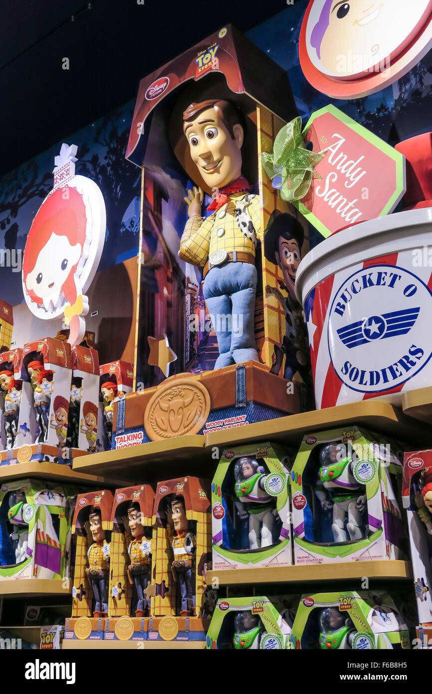 Disney Store Interieur, Times Square, New York Stockfoto