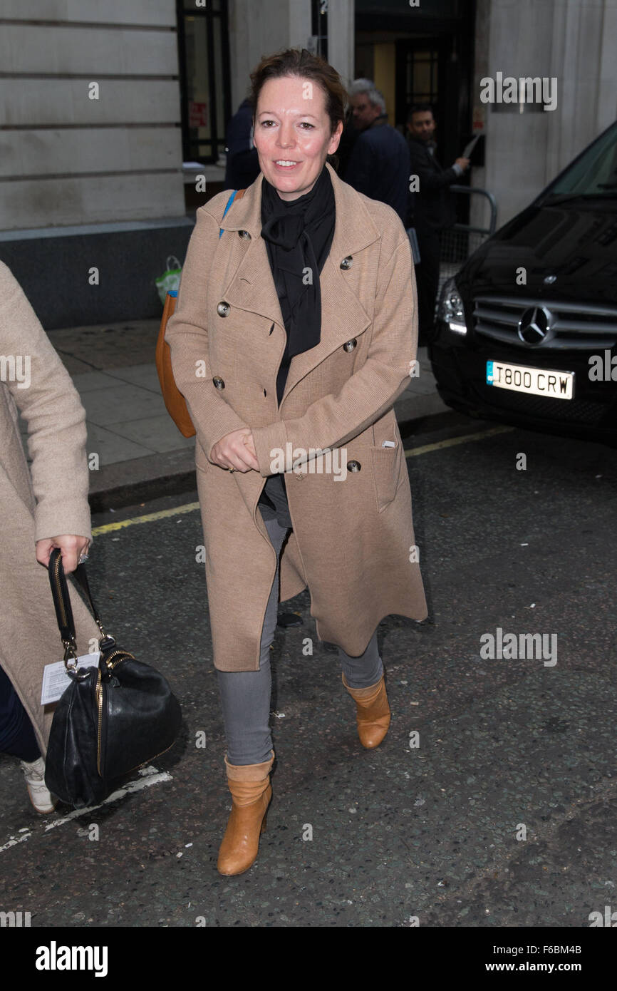 Olivia Colman Ankunft in den BBCRadio 2 Studios zur Förderung der neuen film "The Hummer" Featuring: Olivia Colman Where: London, Vereinigtes Königreich bei: 16. Oktober 2015 Stockfoto