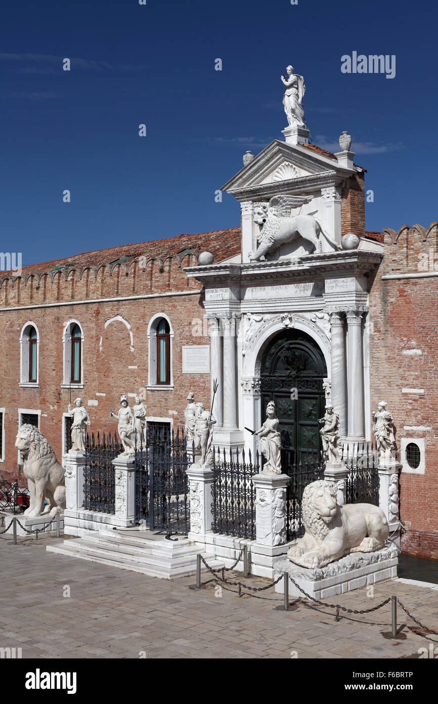 Arsenal-Gateway, ehemaligen Marinestützpunkt der Republik Venedig, Castello, Venedig, Veneto, Italien Stockfoto