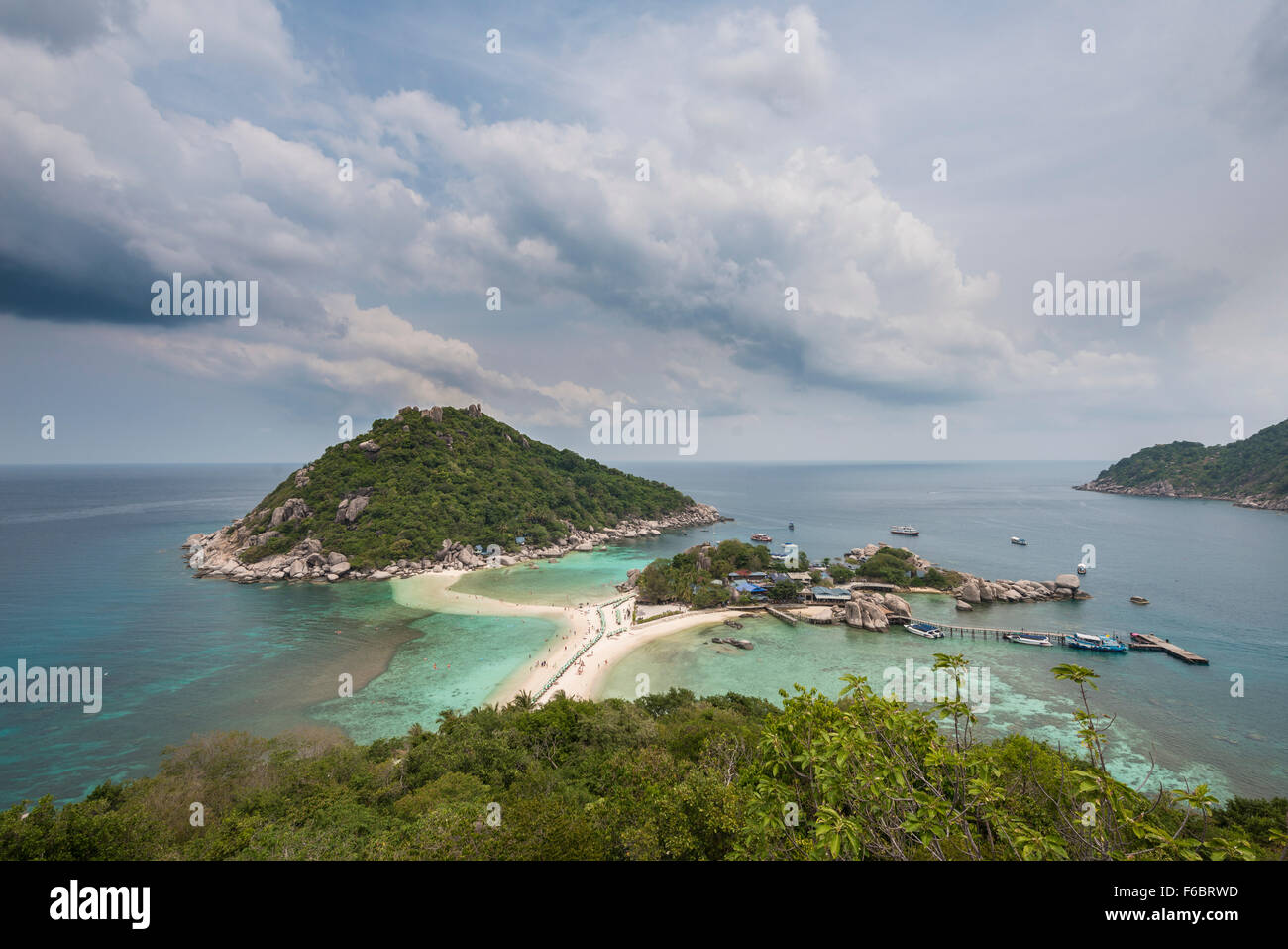 Blick auf Koh Nang Yuan, auch Nangyuan, Koh Tao, Golf von Thailand, Thailand Stockfoto