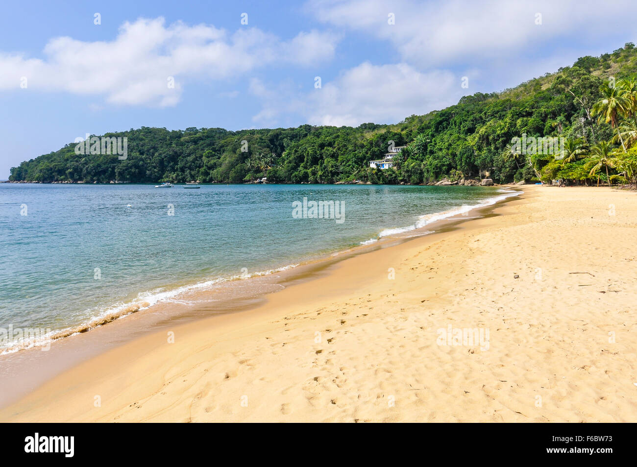 Einsamen Strand in Insel Ilha Grande, Verde, Brasilien Stockfoto