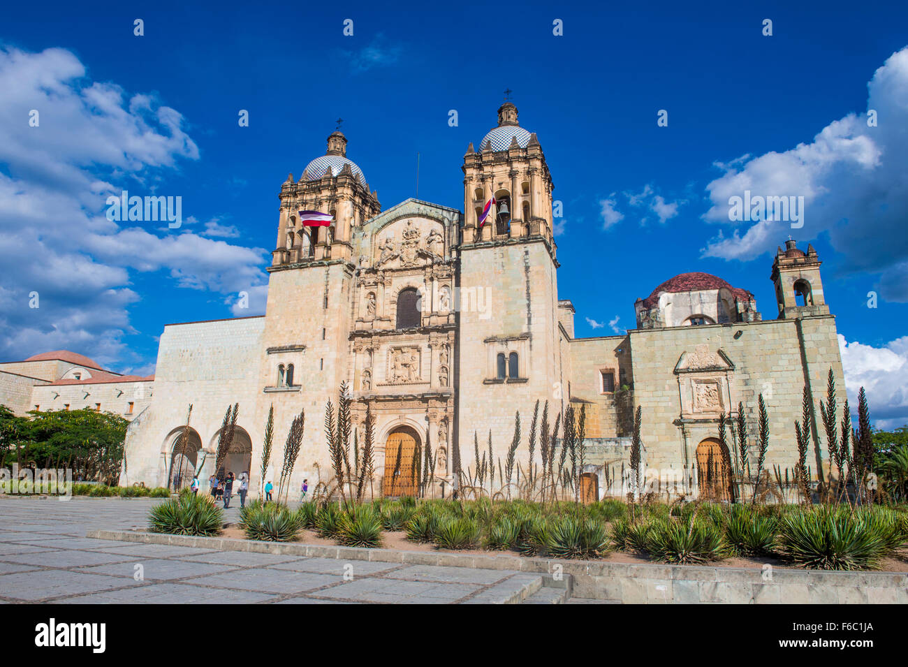 Die Kirche von Santo Domingo de Guzman in Oaxaca, Mexiko. Stockfoto